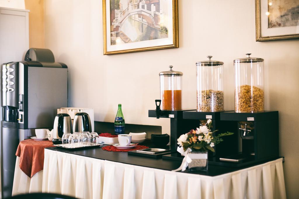 Hotel Risorgimento أَجيرولا المظهر الخارجي الصورة